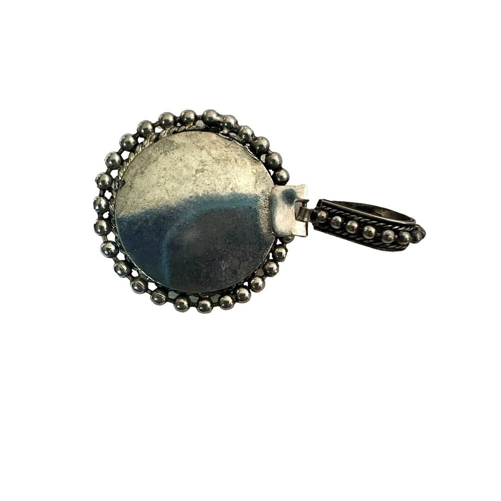 Vintage Bright Clover Green Enamel And Silver 2” Pendant - Picture 4 of 14